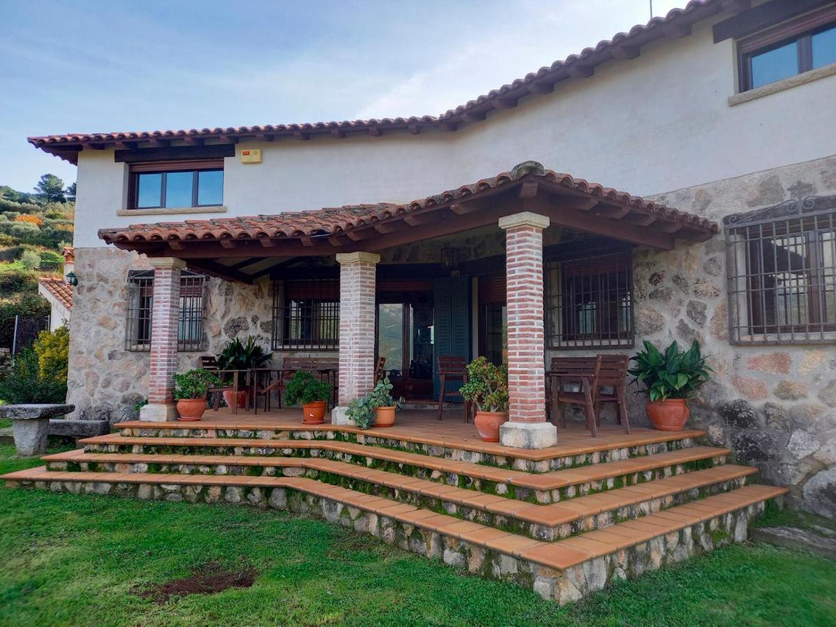 Villa La Cirujana De Gredos San Esteban Del Valle Exterior foto